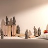 Moderner Gartenzwerg für innen und außen, kleines Design-Gnomen Nino 
