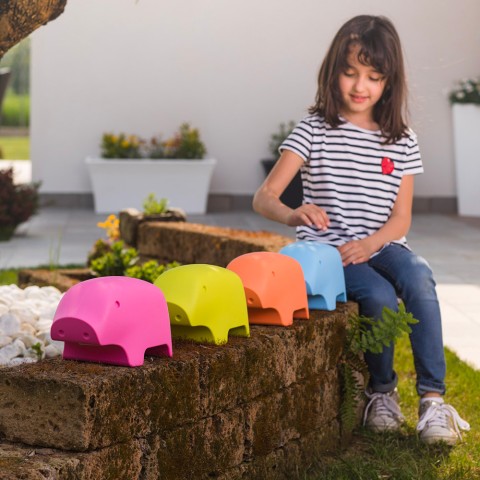 Moderner Spielzeug-Schweinchen für Kinder Peggy Aktion