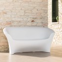 Moderner 2-Sitzer Sofa für Außenbereich im Restaurant und Bar Ohla 