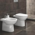 WC-Standtoilette wandnah mit horizontalem und vertikalem Abgang Geberit Selnova Sanitärkeramik Verkauf