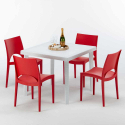 Weiß Quadratisch Tisch und 4 Stühle Farbiges Polypropylen-Außenmastenset Grand Soleil Paris Love Modell