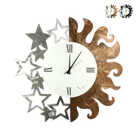 Handgefertigte runde Wanduhr aus Metall Sonne und Sterne Ceart Aktion