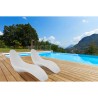Moderner Liegestuhl Sirio aus weißem Polyethylen für Pool & Garten Lagerbestand