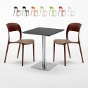 Schwarz Tisch Quadratisch 60x60 mit Stahlfuß Bunte Stühle Restaurant Pistachio Rabatte
