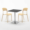 Schwarz Tisch Quadratisch 60x60 mit Stahlfuß Bunte Stühle Restaurant Pistachio Modell