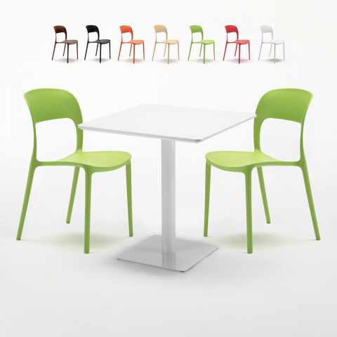 Weiß Quadratisch Tisch 70x70 mit 2 Bunten Stühlen Restaurant Meringue