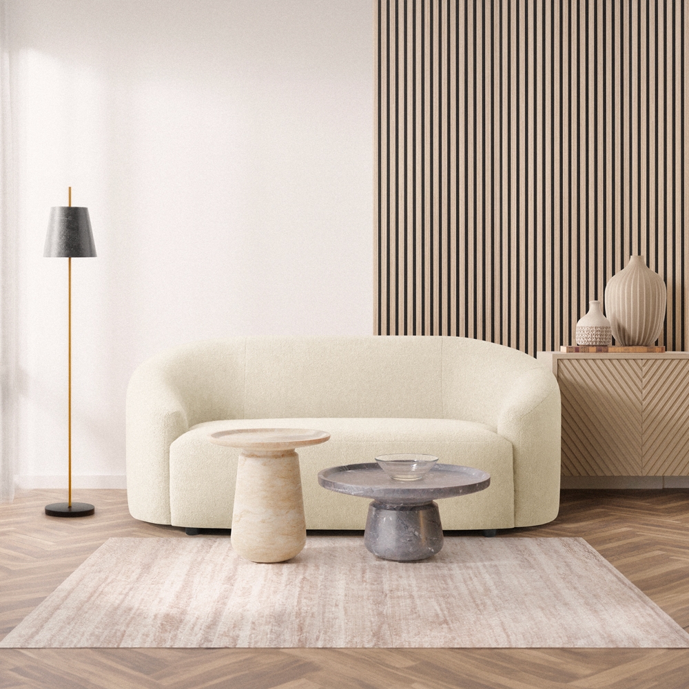  Connie: Gebogenes Bouclé-Sofa 2-Sitzer Design aus Stoff Teddy weiss  