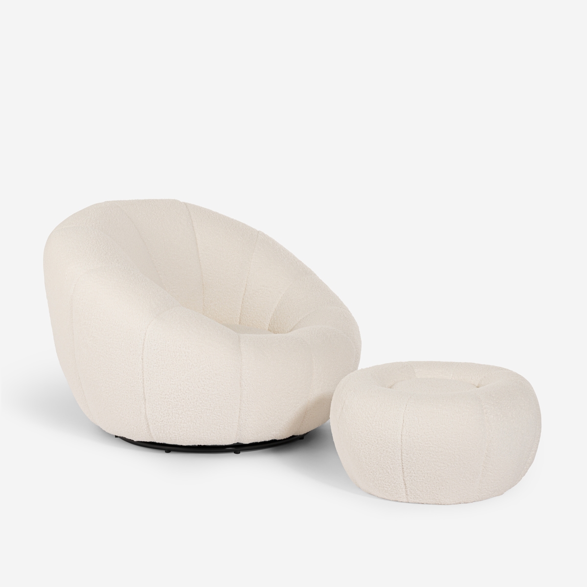 Sessel-Set aus weißem Designer-Bouclé mit Fußhocker drehbar Kuma