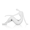Skulptur in poliertem, lackiertem Harz, weibliche Figur Bela-L Angebot