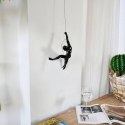 Wandskulptur im lackiertem Harz moderne Kletterer-Statuette Bata-L Verkauf