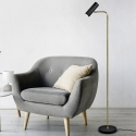 Moderne Stehlampe mit schwenkbarem Spot Yaruk Verkauf