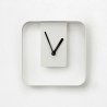 Moderne Metall-Wanduhr und Tischuhr 20x20cm Design Nova Sales