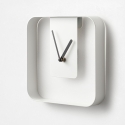 Moderne Metall-Wanduhr und Tischuhr 20x20cm Design Nova Rabatte