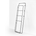 Schwarzer Leiter-Garderobenständer, modernes Design Ukon Aktion