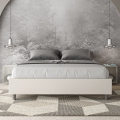 Gepolstertes Doppelbett in weißem Kunstleder 160x190 Azelia Aktion