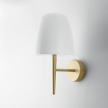 Innenwandlampe aus goldenem Metall mit weißem Glasdiffusor Ares AP1 Aktion