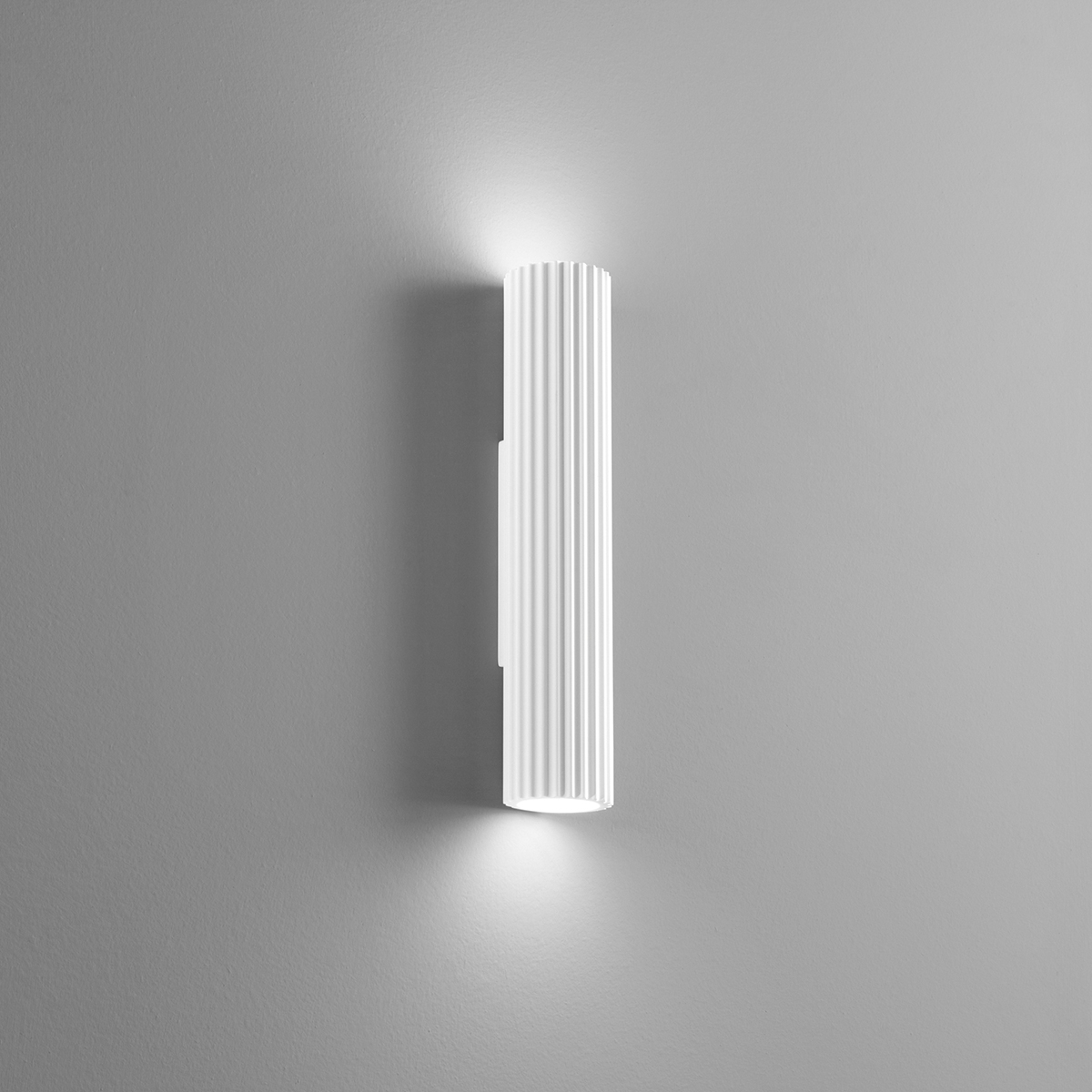 Elegante Wandlampe aus Gips mit 2 Leuchten Palladio Aktion Elegante Wandlampe aus Gips mit 2 Leuchten Palladio Aktion