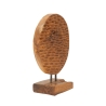 Dekorative, handgefertigte ethnische Holzskulptur aus Teak, Coin Angebot
