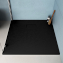 Quadratische Duschwanne 90x90 bodenbündig im modernen Bad aus Harz Stone 