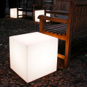 Moderne zeitgenössische Stehlampe Design Tisch Slide Cubo