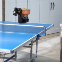 Professioneller Ping-Pong-Ball-Werfroboter für das Training Bazuka