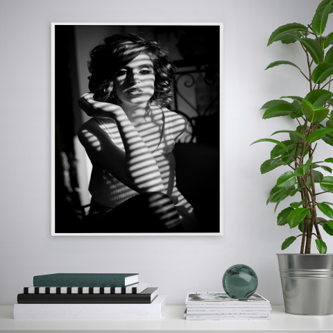 Fotodruck weibliches Motiv, Schwarz-Weiß-Bild 40x50cm Variety Wahine Aktion