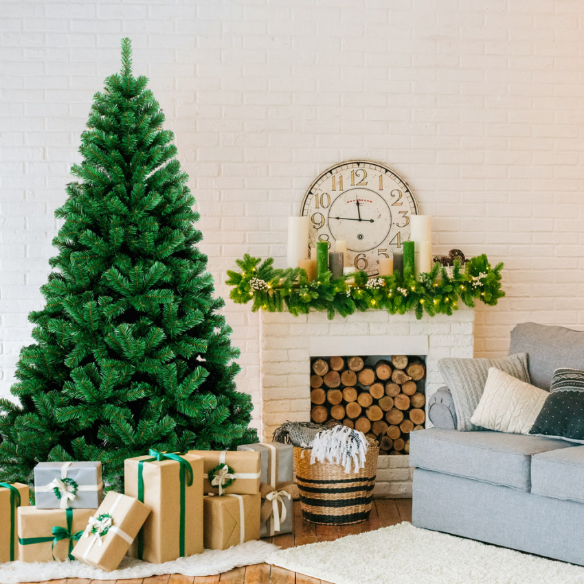  Stockholm: Klassischer grüner künstlicher Weihnachtsbaum aus PVC 180cm 