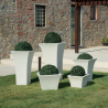 60 cm hoher quadratischer Pflanzkasten Design Terrasse Garten Patio Kosten